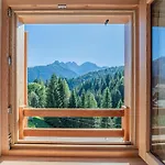 Dolomites Heart * Feder
